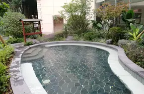 Hai Lan Yun Tian Hot Spring