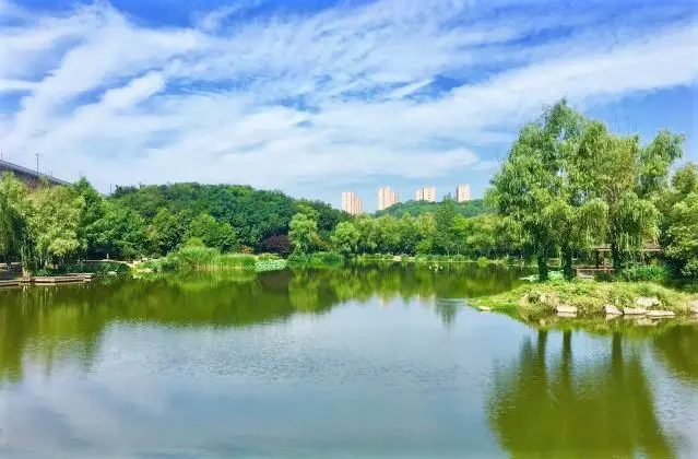 Jubao Mountain Park