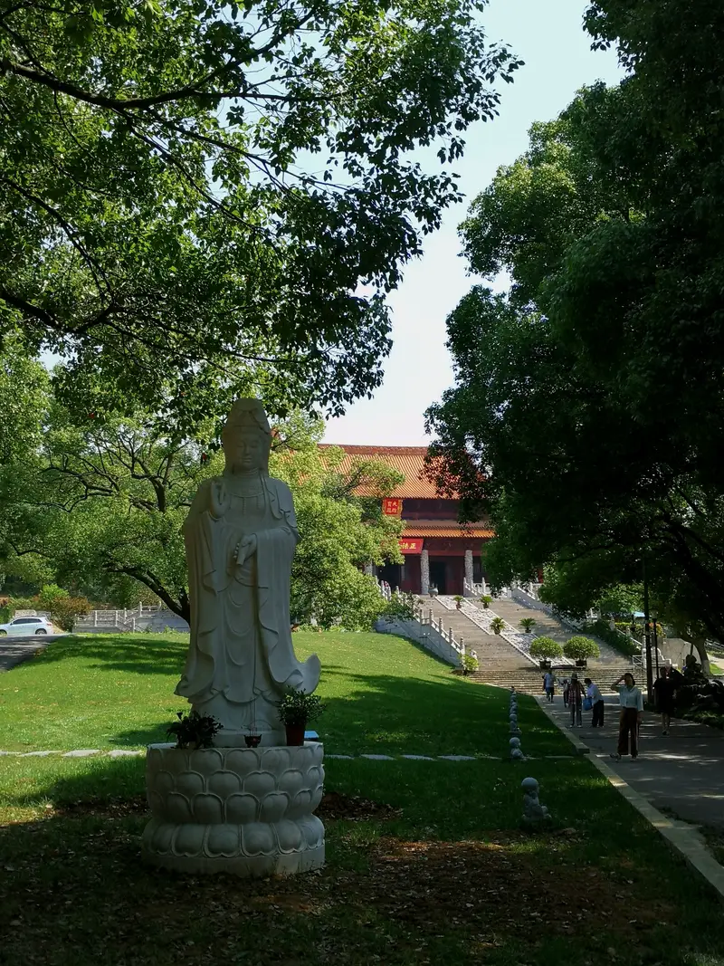 Taizi Mountain Park - Changlu Chongfu Temple