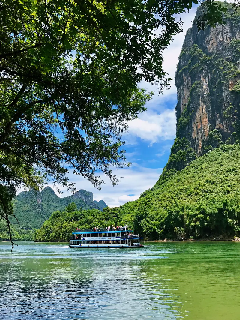 Nanxi Mountain Park - Guilin'S Number One Landscape Stele