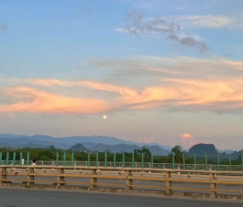 Longmen Bridge