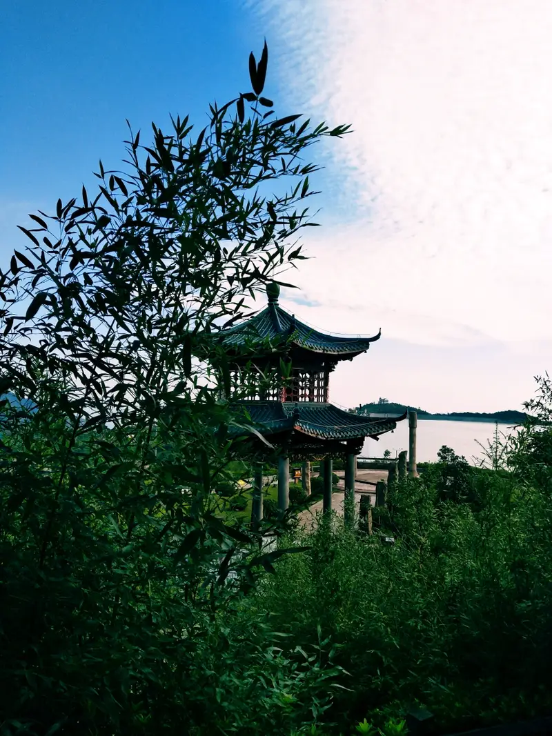 Jiangnan Tianchi Water World