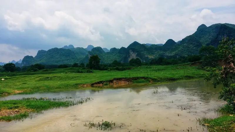 Li River Bamboo Raft Section At Caoping