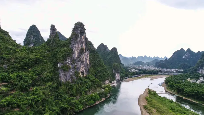 Guilin Xiaoyao Lake Scenic Area