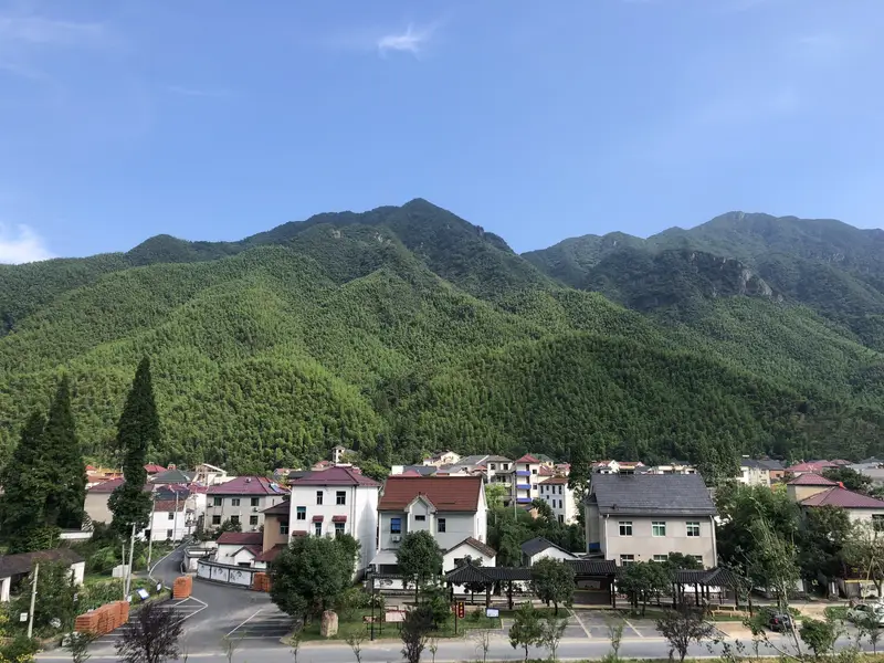 Xianlong Gorge Eco-Tourism Resort