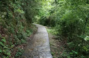 Guilin Xiaoyao Lake Scenic Area