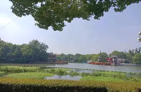Bailuzhou Park-Bailuzhou Jiufeng Temple