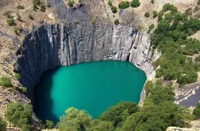 Mine Shaft Green Pool