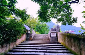 Yulong Bridge