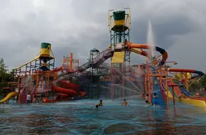Yu Gui Garden Global Wonders Triumph Kingdom Theme Park