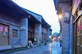 Xingping Ancient Town
