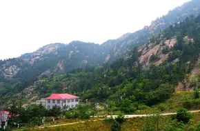 Hou Dengying Village