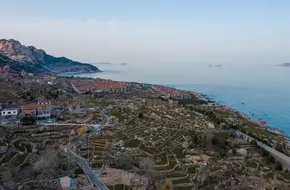 Huangshan Village