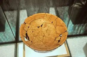 Southern Song Dynasty Guan Kiln Museum