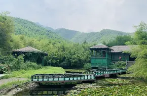 Tianxia Silver Pit Scenic Area