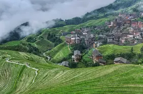 Huangluo Hongyao Stockaded Village