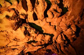 Guanyan Cave