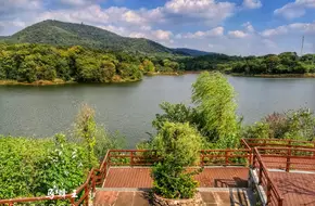 Xiangshan Lake Civic Park