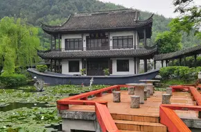 Longche Temple Pagoda Mausoleum
