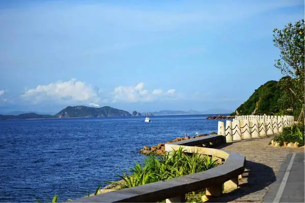 The Ultimate One-Day Shenzhen Itinerary: Top Attractions and Expert Tips