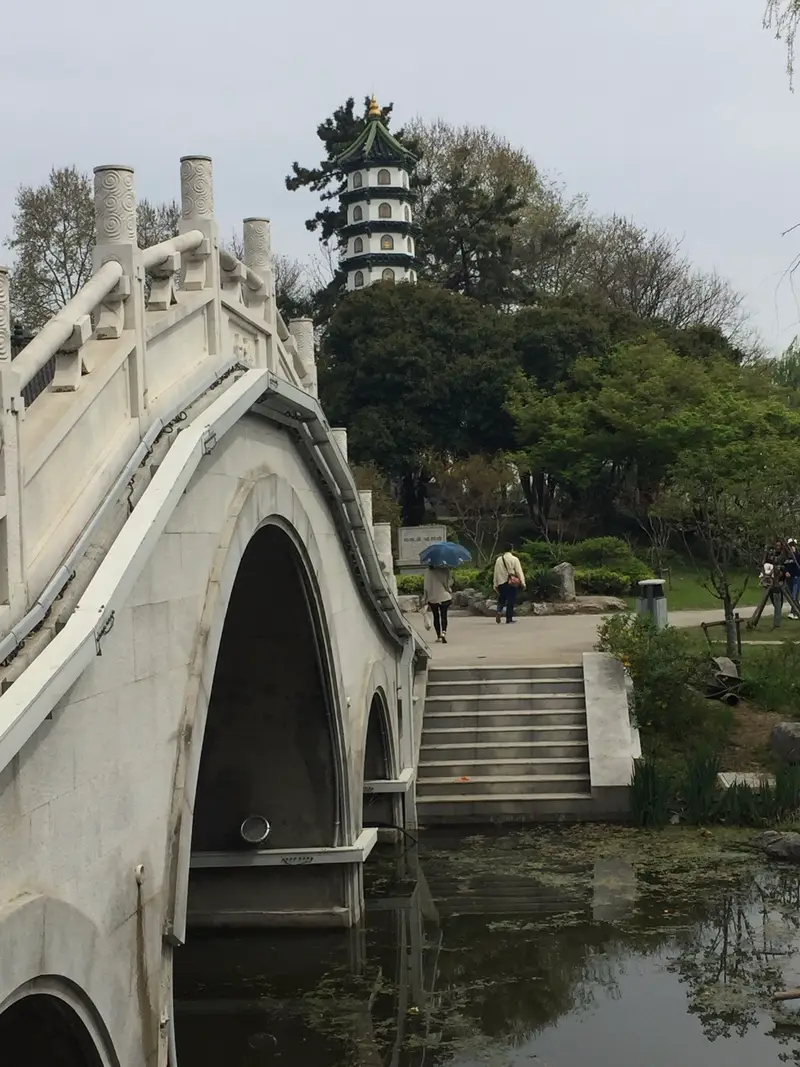 Nona Pagoda
