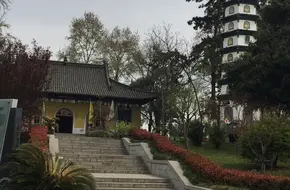 Nona Pagoda