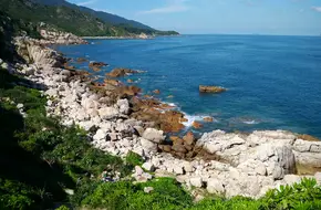 Dapeng Peninsula East And West Chong Coastline