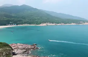 Dongchong Beach