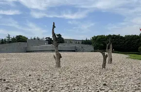 300,000 Victims Memorial