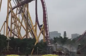 The Center Plaza Of Chimelong Paradise