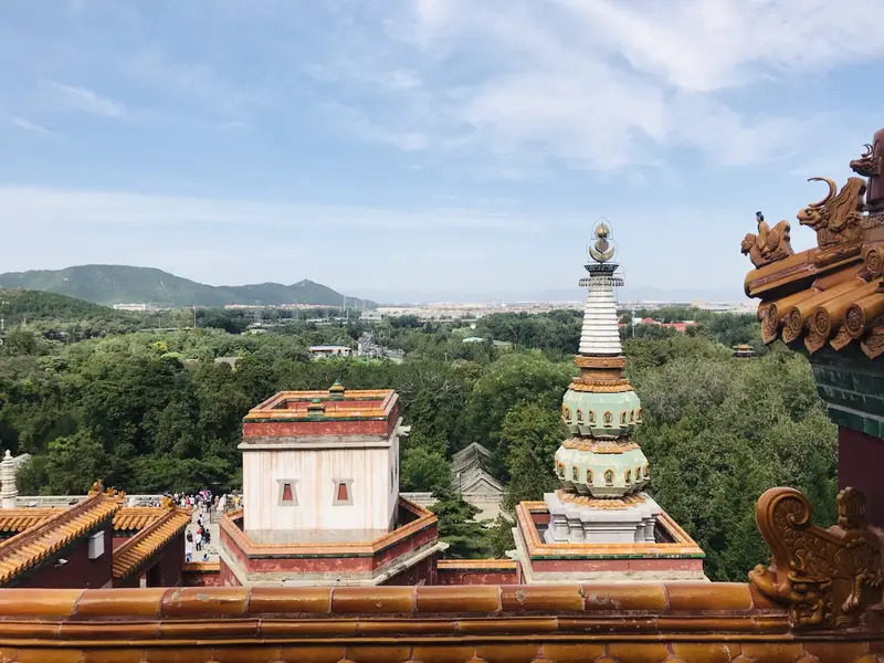 Xiangyan Zongyin Pavilion