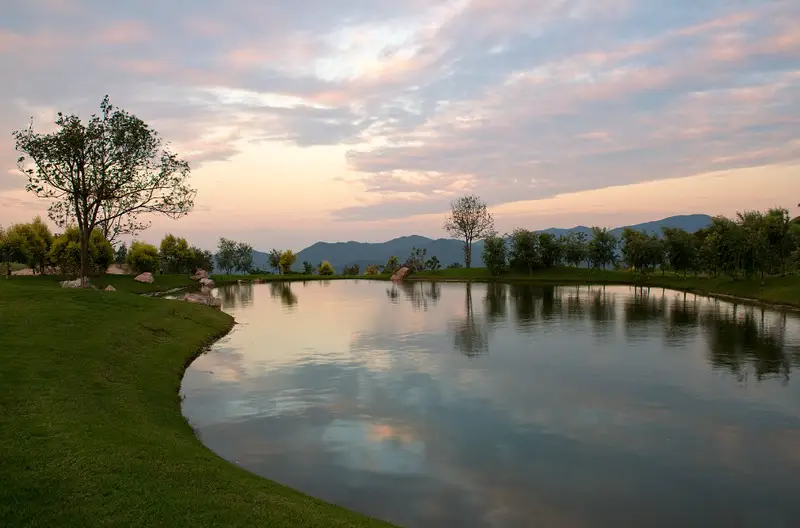 Jiulong Lake Eco Park