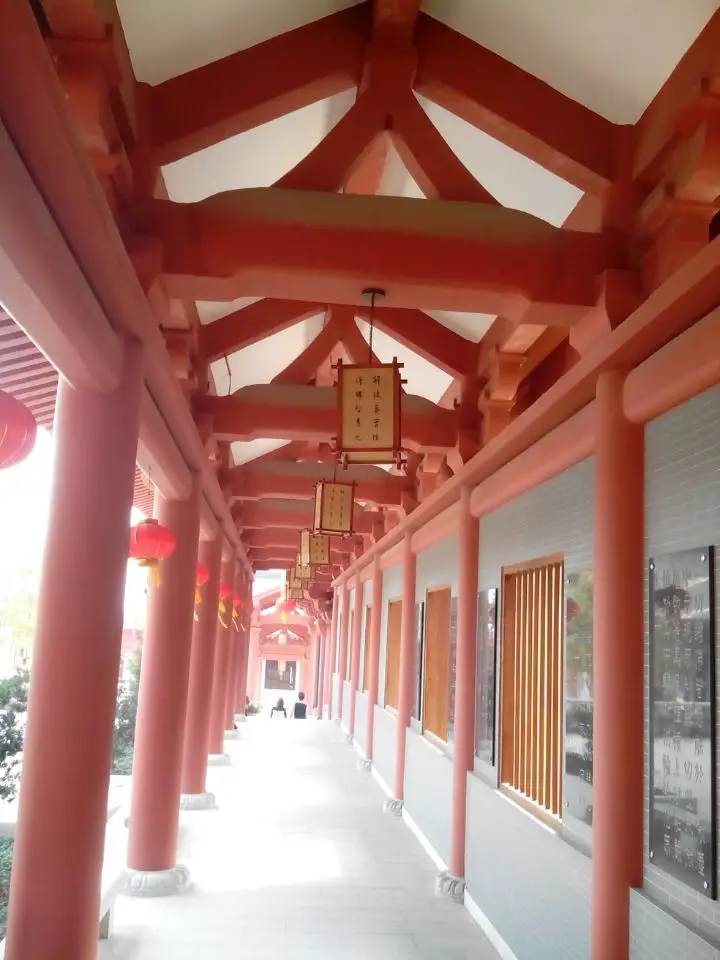Huayan Temple