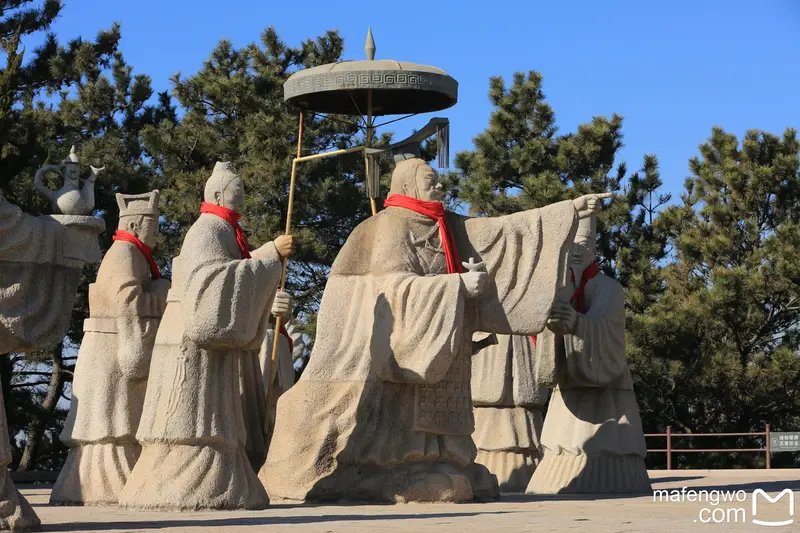 Qin Shi Huang'S Xu Fu Sea Expedition Sculpture Group