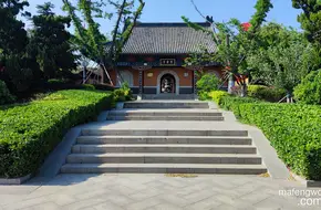 Shaohai Wetland Park-Ciyun Temple