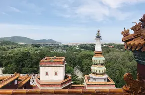 Xiangyan Zongyin Pavilion