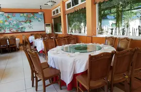 Xiaolong Waterfall Resort