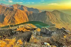 Donkey Saddle Ridge Great Wall