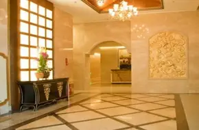 Xianggen Hot Spring