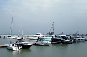Nansha Yacht Club