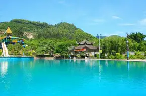 Huadu Golden Lion Water World