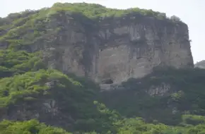 Lianquan Echoing Valley