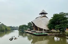 Nansha Waterfowl World Ecological Park