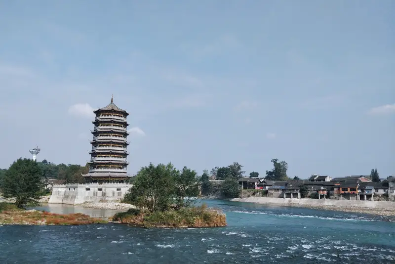 Yuantong Ancient Town