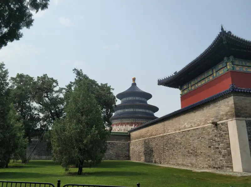 Heaven Worship Etiquette Pavilion