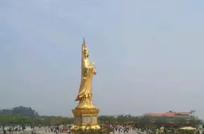 Guanyin Overlooking The Sea