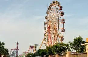 Xiamen Guanyin Mountain Dream Coast Theme Park Resort