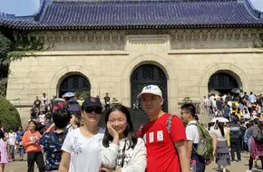 Nanjing Massacre Memorial Hall, Memorial Square