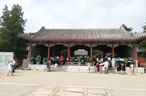 Yuanmingyuan Ruins Park (Qichun Garden Palace Gate)