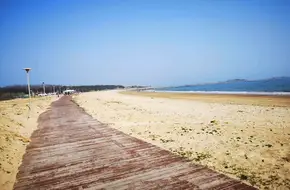 Three Connected Islands